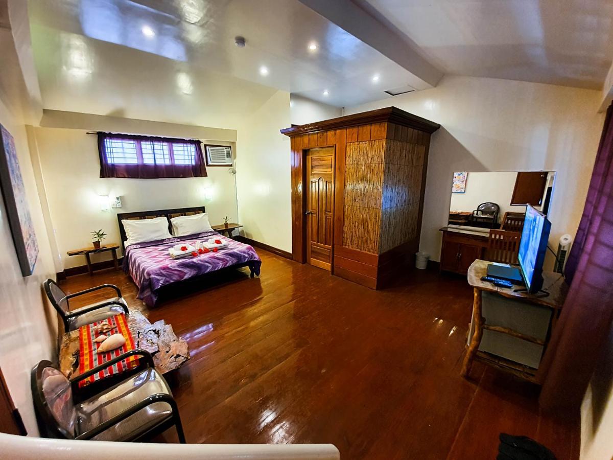 Cocoloco Beach Resort Manoc-Manoc Bagian luar foto